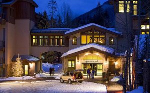 about-manor-vail-bottom1